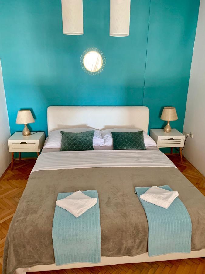 Deluxe Suites Mandic Omiš Exteriör bild