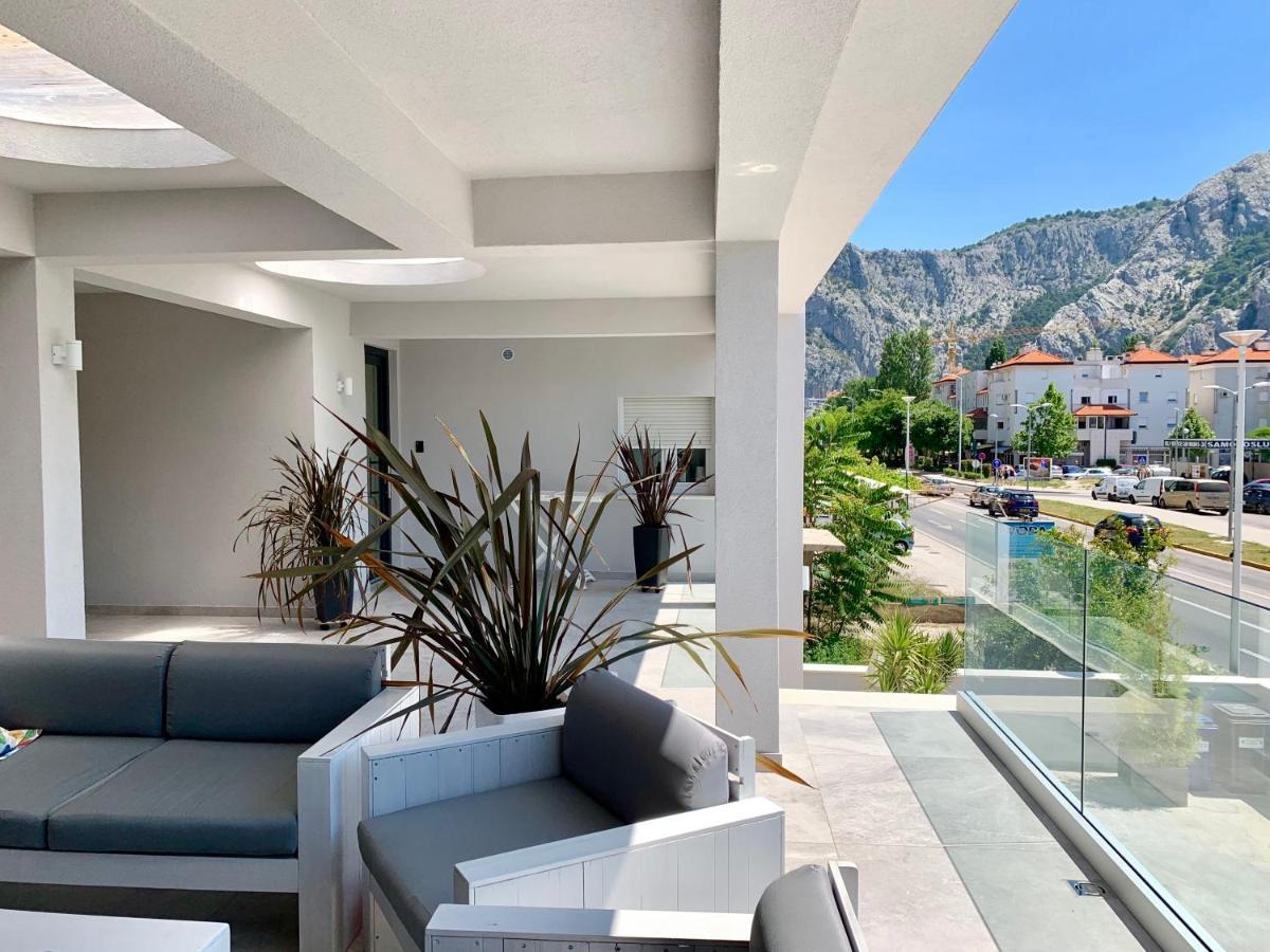 Deluxe Suites Mandic Omiš Exteriör bild