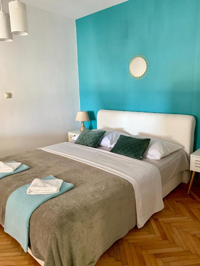 Deluxe Suites Mandic Omiš Exteriör bild