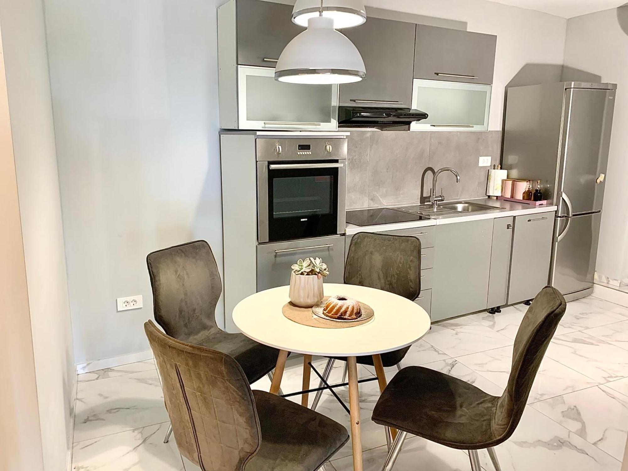 Deluxe Suites Mandic Omiš Exteriör bild