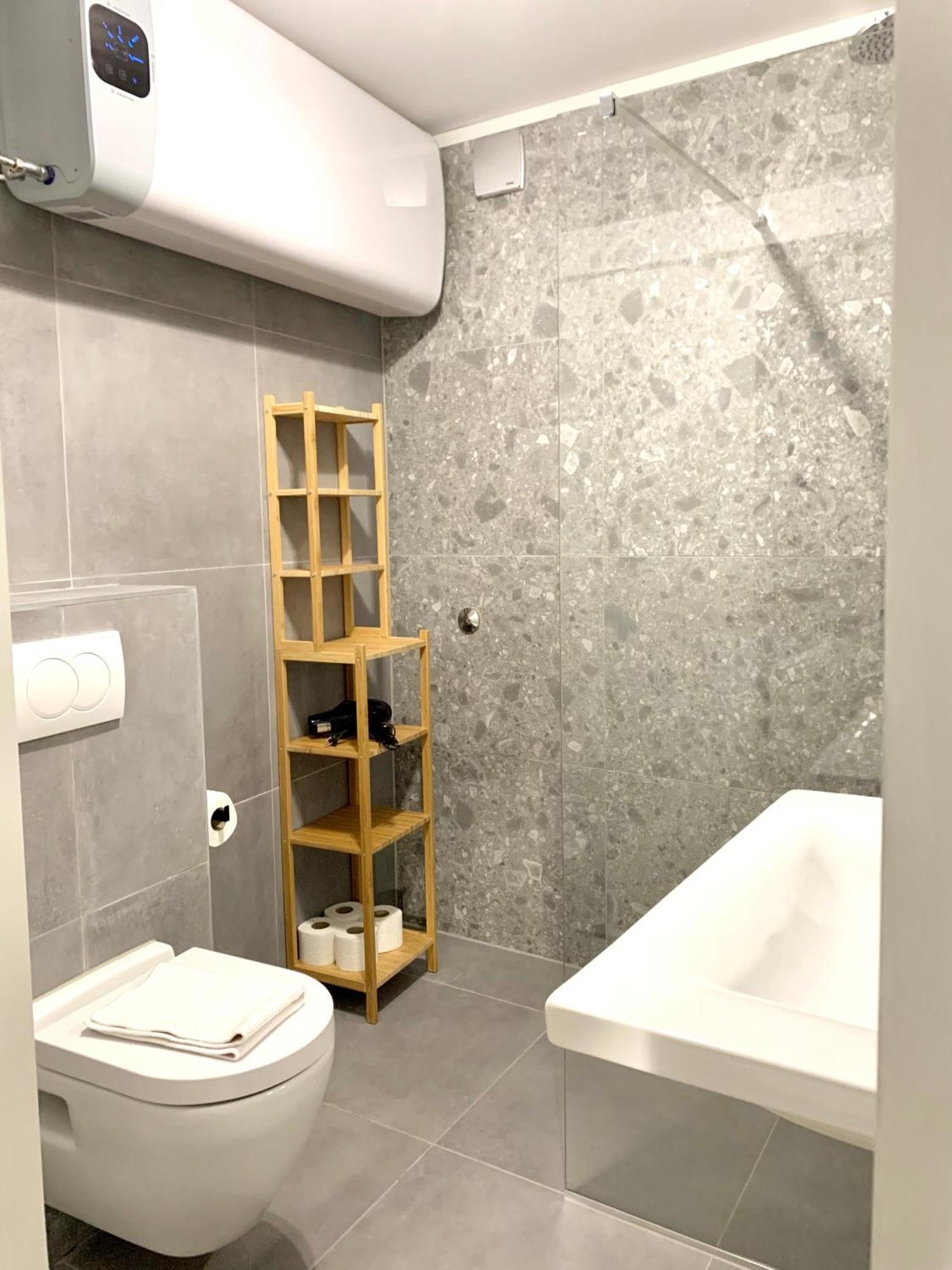 Deluxe Suites Mandic Omiš Exteriör bild