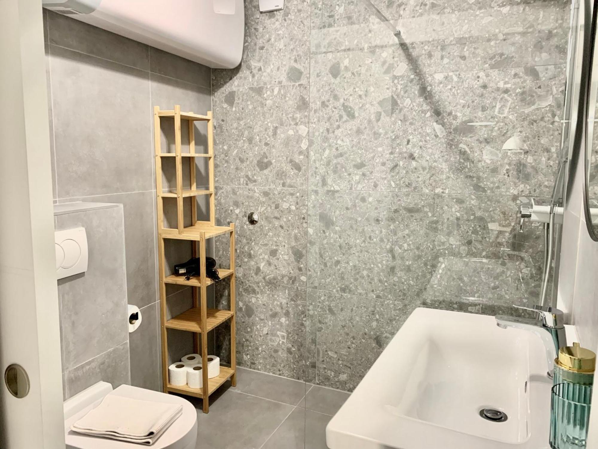 Deluxe Suites Mandic Omiš Exteriör bild